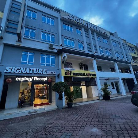 Signature Hotel Куантан Екстериор снимка