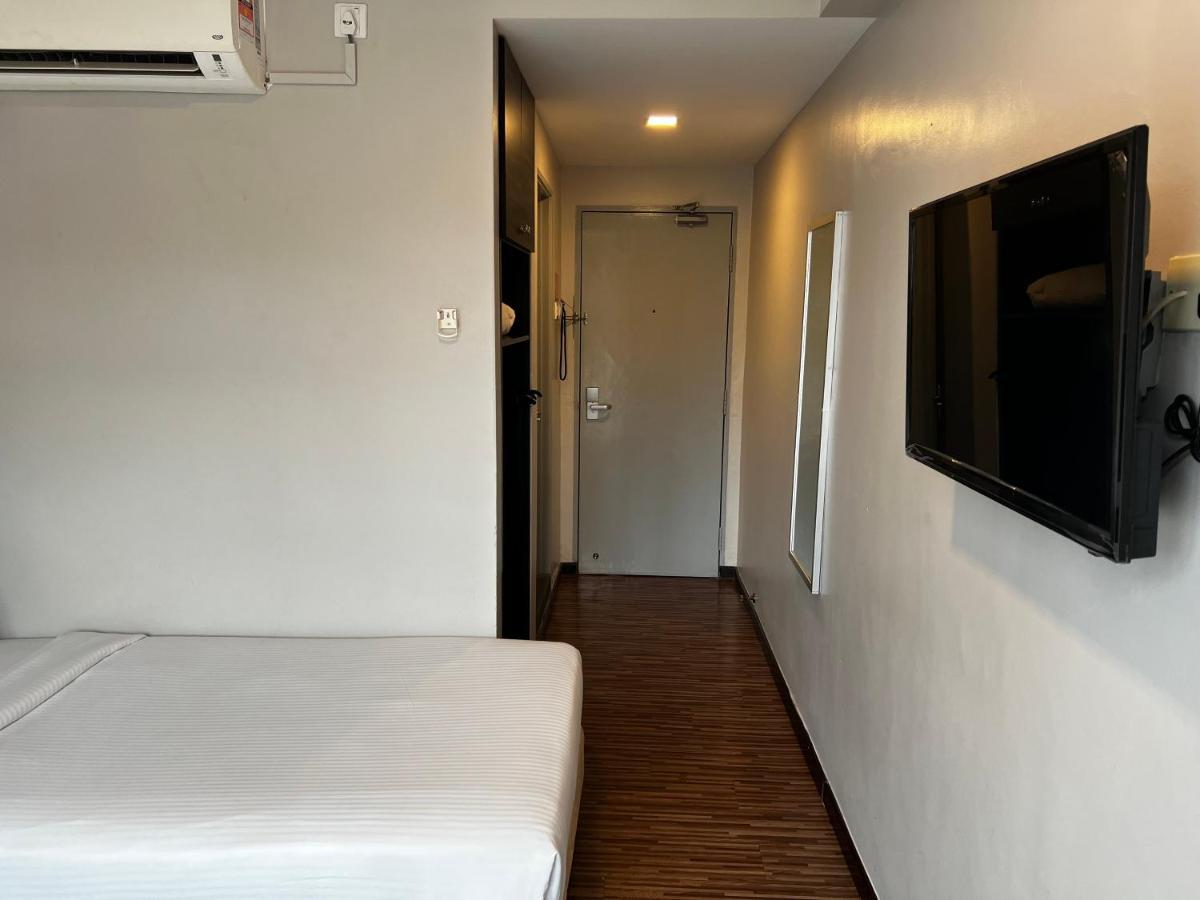 Signature Hotel Куантан Екстериор снимка