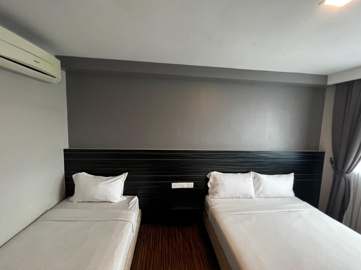 Signature Hotel Куантан Екстериор снимка
